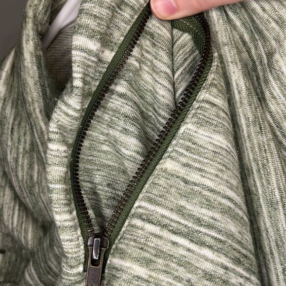 Women’s Matilda Jane Out the Door Green Space Dye Button Front Sleeveless Vest - Picture 5 of 6